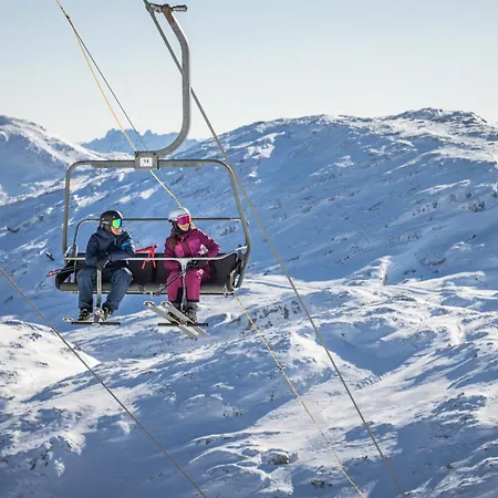 アパート Alpenblick *